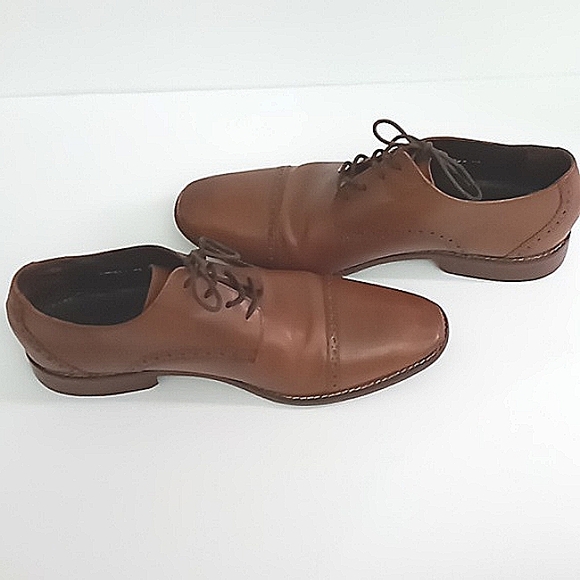 Florsheim Dress Shoes Men's Size 11 D Brown Leather Castellano Cap Toe Oxford - Picture 2 of 13
